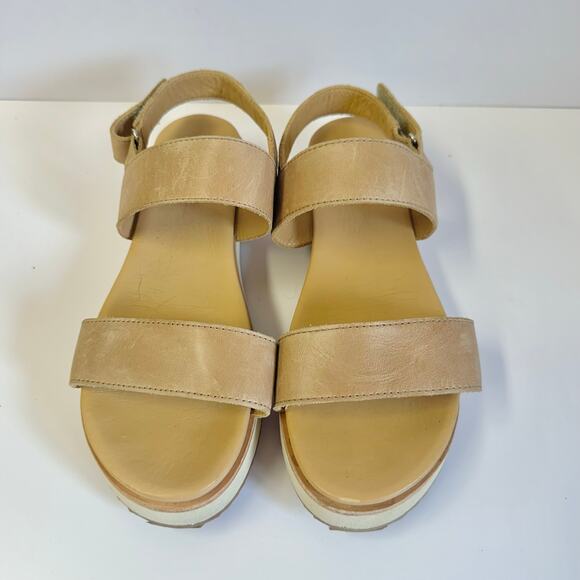 Nisolo Go-To Flatform Sandal in Almond Ankle Strap Size 9.5 Hook & Loop close - Picture 7 of 16